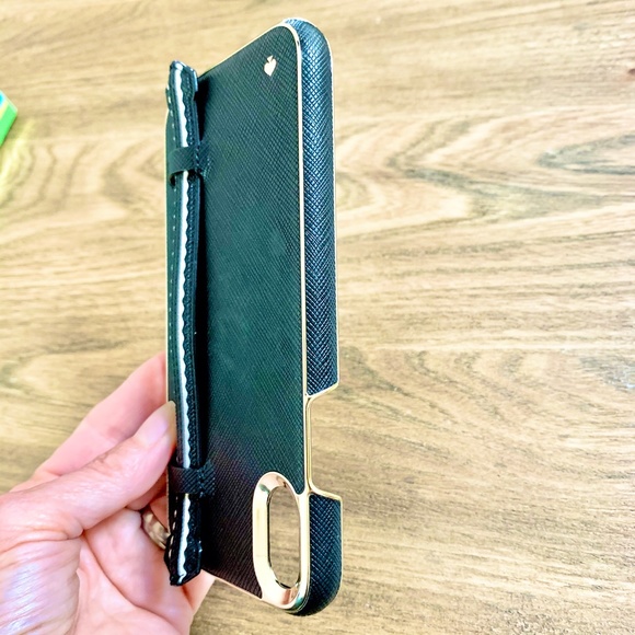 BNIB Kate Spade Wrap Strap Saffiano Case iPhone XR - Picture 9 of 13